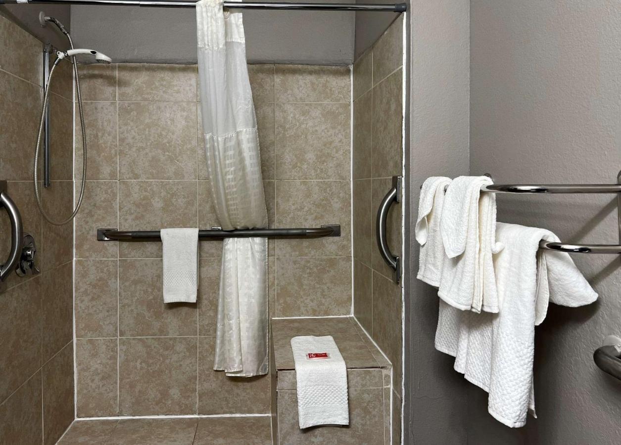 Econo Lodge Spring Lake Kültér fotó